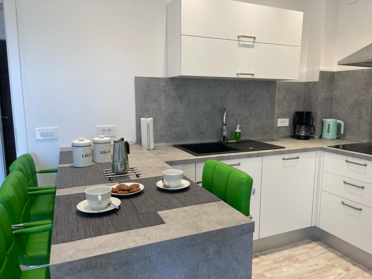 מדולין Apartments Demarin מראה חיצוני תמונה