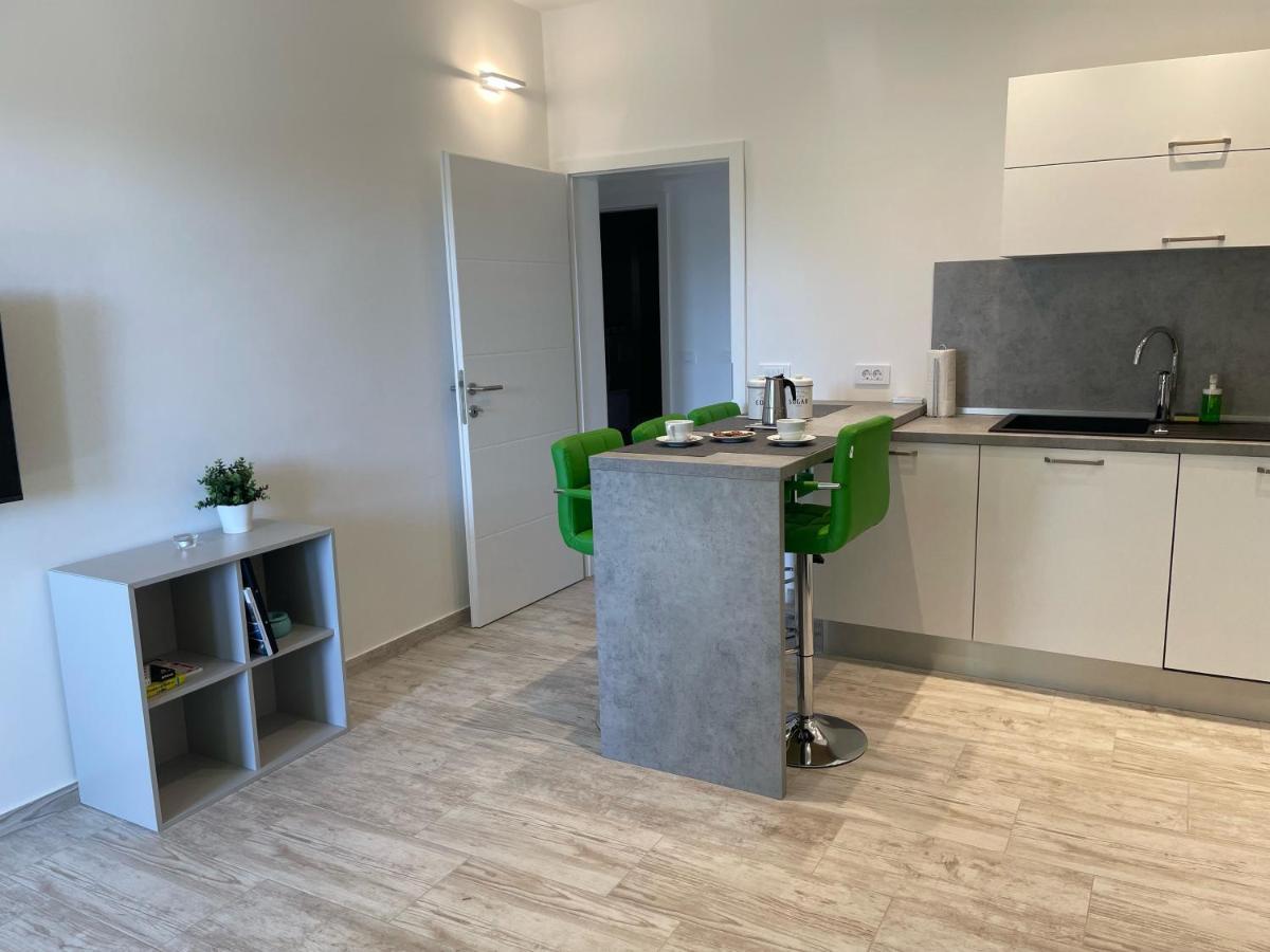 מדולין Apartments Demarin מראה חיצוני תמונה